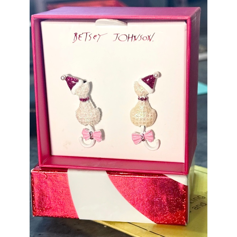 Betsey Johnson Holiday Christmas Santa Hat White Cat Drop Earrings *NEW* Boxed - Picture 3 of 4